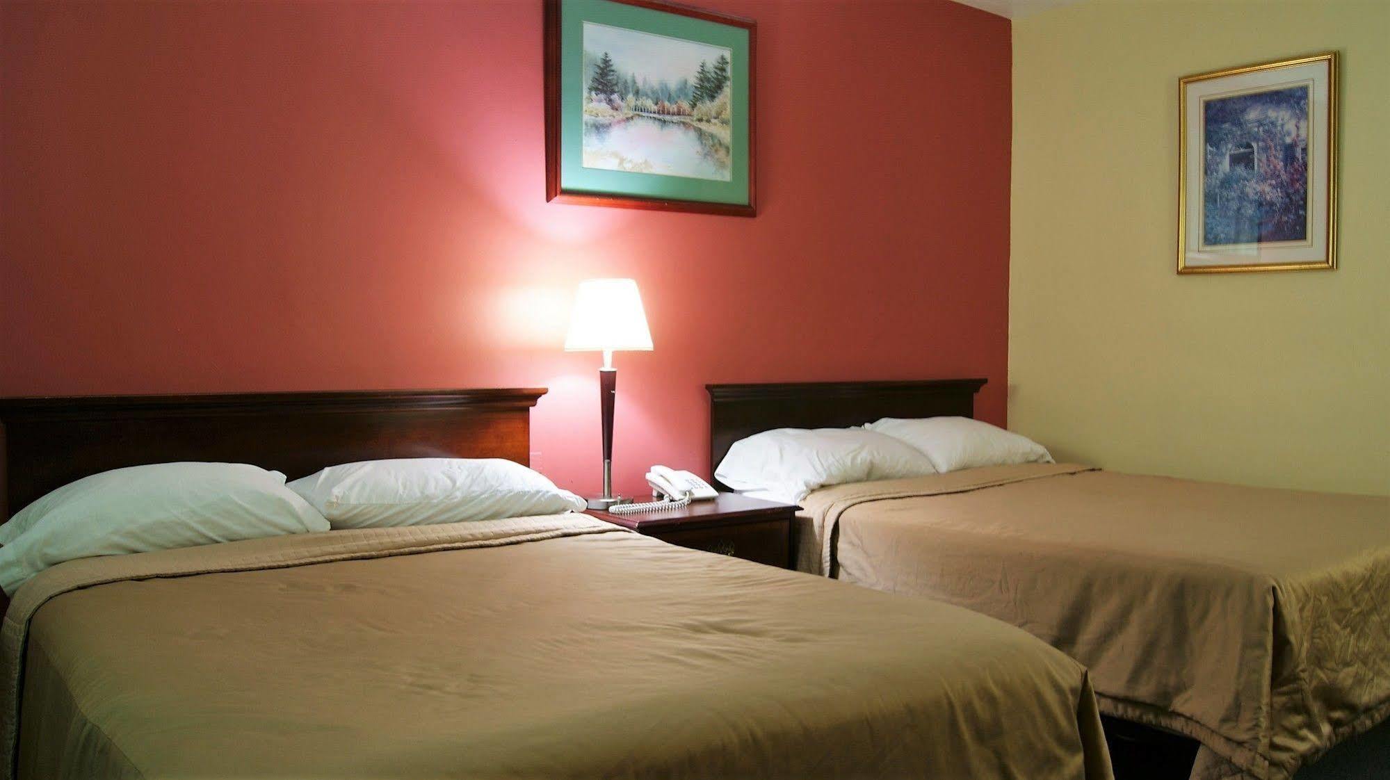 Blue Jay Motel Peterborough Bagian luar foto